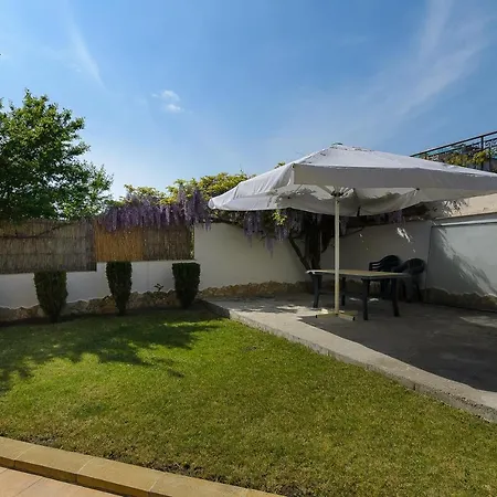 Sea Breeze Apartament Święty Włas